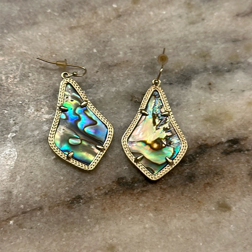 Kendra Scott shell earrings